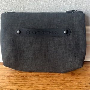 Victorinox X Swiss accessory bag